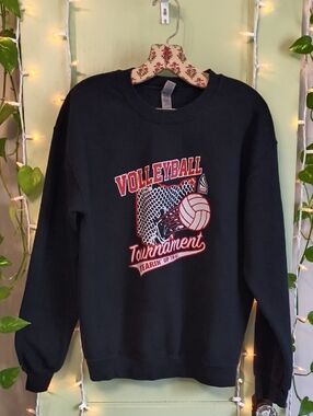 Women's Gildan Heavy Blend Volleyball 🏐 Spire Tournament Black Crewneck M